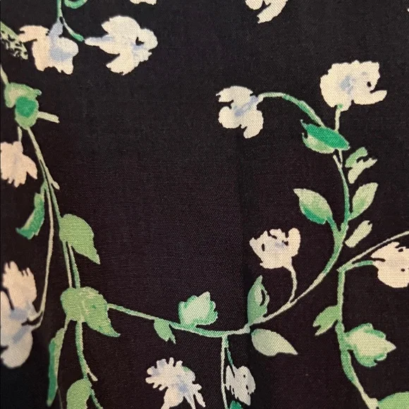 NWT Floral Loft Dress - Picture 3 of 5